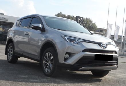 Продам Toyota Rav 4 2016 года в Днепре