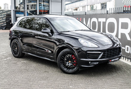 Продам Porsche Cayenne GTS 2014 года в Киеве