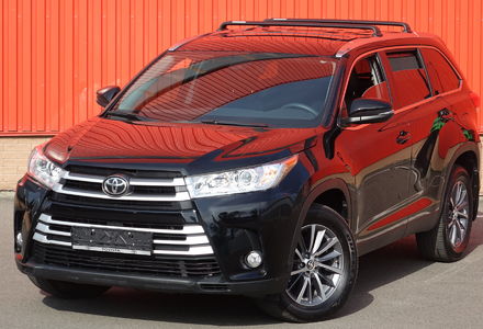 Продам Toyota Highlander XLE AWD 2020 года в Одессе