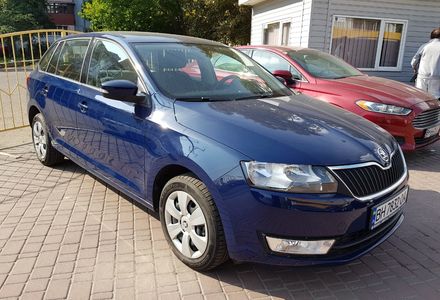 Продам Skoda Spaceback Touring 2016 года в Одессе