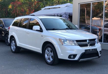 Продам Dodge Journey AWD 2012 года в Киеве