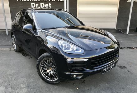 Продам Porsche Cayenne PLATINUM EDITION 2016 года в Киеве