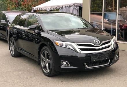 Продам Toyota Venza 3.5 AWD 2013 года в Киеве