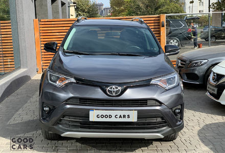 Продам Toyota Rav 4 XLE 2016 года в Одессе