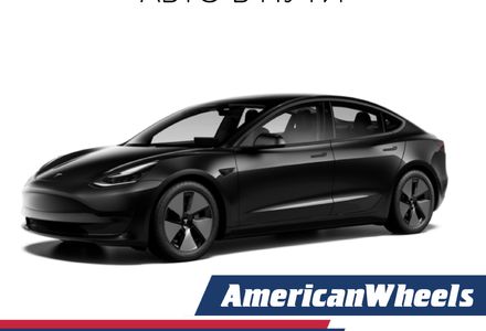 Продам Tesla Model 3 2018 года в Черновцах