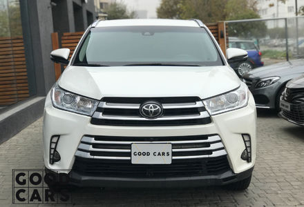 Продам Toyota Highlander 2017 года в Одессе