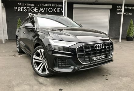 Продам Audi Q8 55 TFSI Quattro Официал 2019 года в Киеве