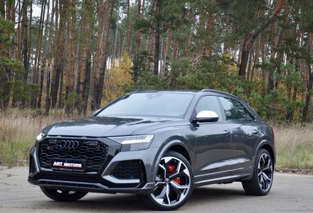 Продам Audi Q8 RS 2020 года в Киеве