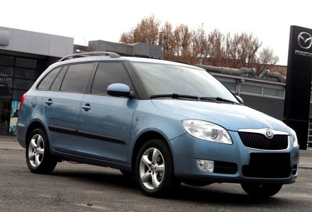 Продам Skoda Fabia 2009 года в Днепре