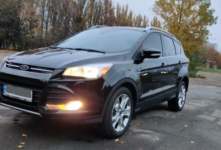 Продам Ford Escape Titanium 2014 года в Одессе