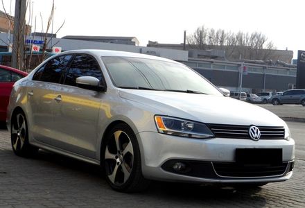 Продам Volkswagen Jetta 2013 года в Днепре