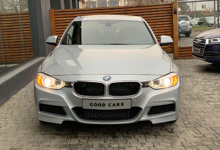 Продам BMW 335 i M-package 2013 года в Одессе