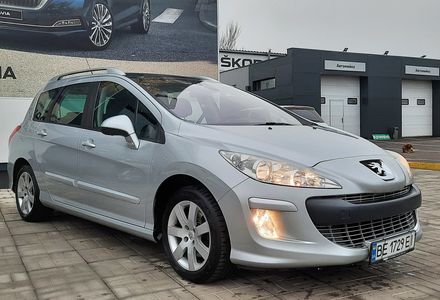 Продам Peugeot 308 Premium Pack 2008 года в Николаеве