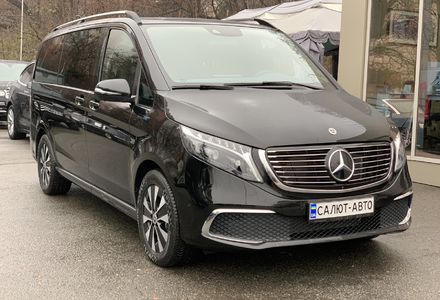 Продам Mercedes-Benz V-Class EQV300 2020 года в Киеве