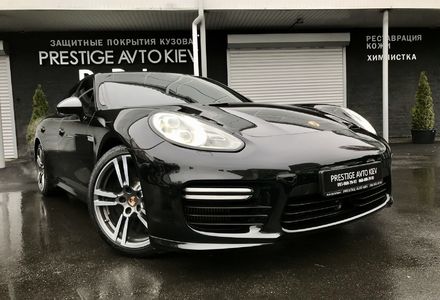 Продам Porsche Panamera TURBO 2014 года в Киеве