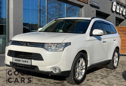 Продам Mitsubishi Outlander Official 2012 года в Одессе