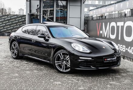 Продам Porsche Panamera 4S Executive Long 2014 года в Киеве