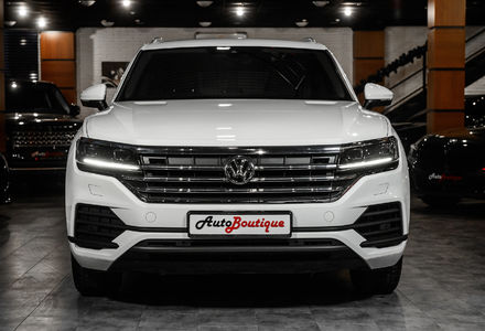 Продам Volkswagen Touareg 2019 года в Одессе