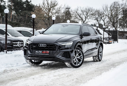 Продам Audi Q8 S-Line 2020 года в Киеве