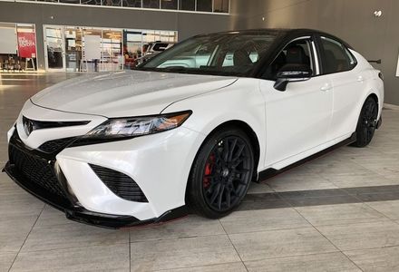 Продам Toyota Camry TRD V6  2021 года в Киеве