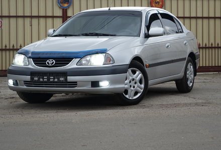 Продам Toyota Avensis 2003 года в Одессе