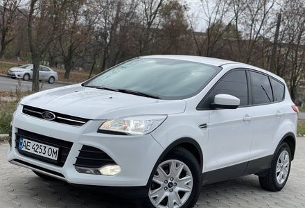 Продам Ford Escape 2016 года в Днепре