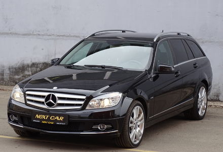 Продам Mercedes-Benz C-Class 2010 года в Киеве