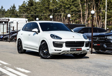 Продам Porsche Cayenne GTS 2017 года в Киеве