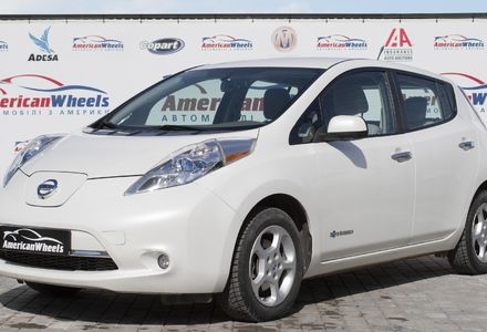 Продам Nissan Leaf SV 2013 года в Черновцах