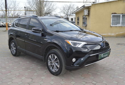 Продам Toyota Rav 4 HYBRID 2017 года в Одессе