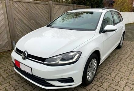 Продам Volkswagen Golf VII 2017 года в Киеве