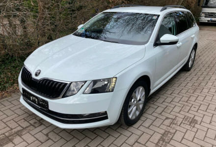 Продам Skoda Octavia Combi 2.0 TDI 2018 года в Киеве