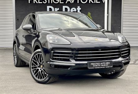 Продам Porsche Cayenne 2018 года в Киеве