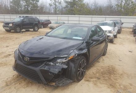 Продам Toyota Camry L 2019 года в Киеве