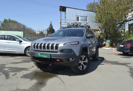 Продам Jeep Cherokee  Trailhawk  2013 года в Одессе