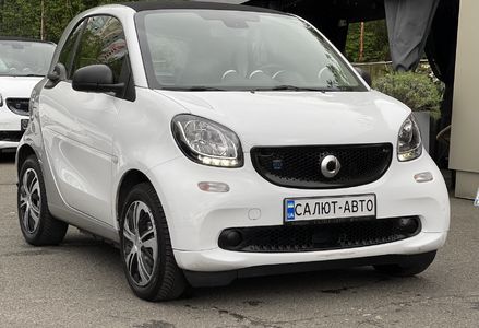 Продам Smart Fortwo EQ 2018 года в Киеве