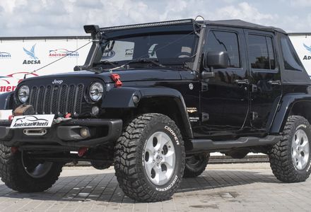 Продам Jeep Wrangler Sahara 2015 года в Черновцах