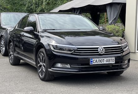 Продам Volkswagen Passat B8 Highline 2018 года в Киеве