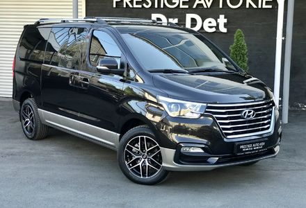 Продам Hyundai Grand Starex TDI 4WD 2018 года в Киеве