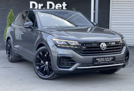 Продам Volkswagen Touareg R-Line 2018 года в Киеве