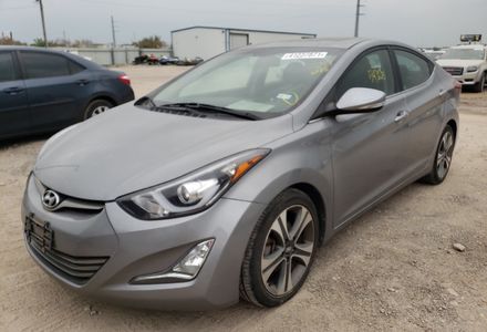 Продам Hyundai Elantra 2015 года в Киеве