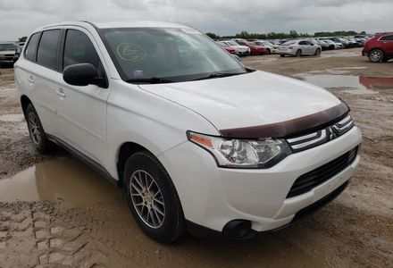 Продам Mitsubishi Outlander 2013 года в Киеве