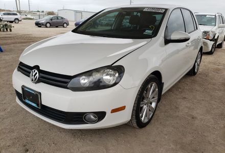 Продам Volkswagen Golf  VI 2012 года в Киеве