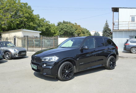 Продам BMW X5 2015 года в Одессе