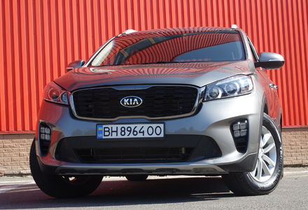 Продам Kia Sorento 3.3 2017 года в Одессе