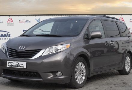 Продам Toyota Sienna EXL 2015 года в Черновцах