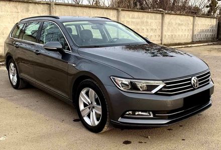 Продам Volkswagen Passat B8 2016 года в Киеве