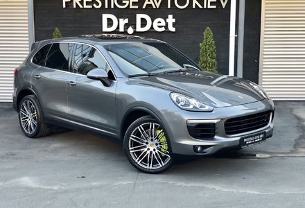 Продам Porsche Cayenne S E-Hybrid 2015 года в Киеве