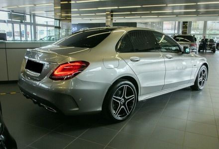 Продам Mercedes-Benz C-Class 300d 2021 года в Киеве