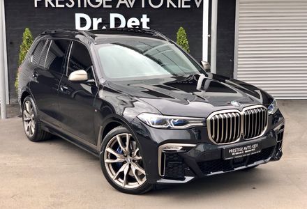 Продам BMW X7 M50i 2020 года в Киеве